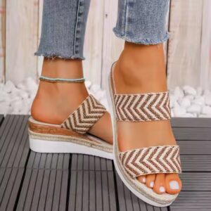 French flat bottomed plus size one word slippers - Image 1
