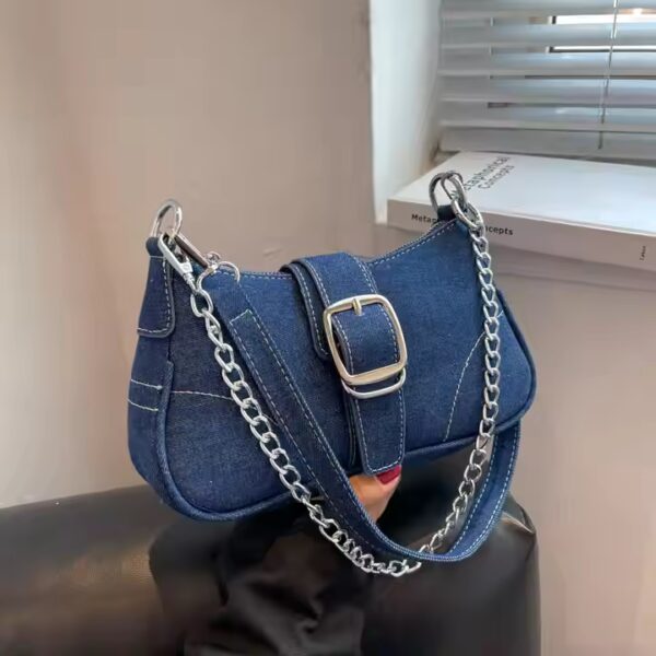 H71d8c08db6844296be98840236169406Z.jpg_720x720q50