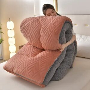 Winter Thickened Warm Light Luxury Double-sided Milk Lamb Velvet Solid Color Quilt Core bedding - Image 7