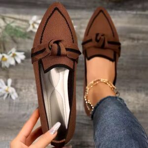 Large size flying woven breathable flat shoes for women slip-on bowknot shallow lazy work new product - Image 1
