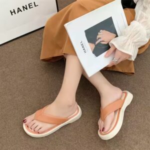 Women's Fashion Colorblock Flat Sandals Summer Home Flip-Flops Slippers with Jelly Insole for Beach Outdoor Use - Image 3