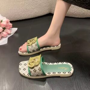 Stylish Beach Metal Buckle Women Lady Shoes Slippers Flat Sandals For Women And Ladies - Image 4