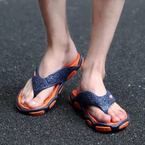 New Summer Fashion Mens Flip Flops Casual Slippers Indoor and Outdoor Slippers - Image 5
