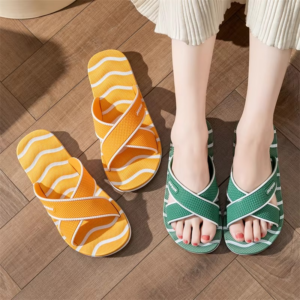 Fashion Red Soft Slippers Women Men Slides Comfort Indoor Slippers Men House Non-slip Bathroom Slippers Unisex pantuflas hombre - Image 2