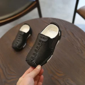 Children England Style Boys Leather Shoes Baby Fashion Sewing Casual Shoes PU Leather Autumn Soft Sole Sneakers Slip On B06061 - Image 2