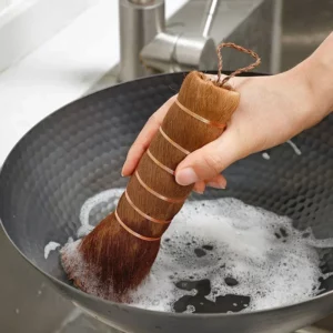 SHIMOYAMA Natural Pot Brush Coconut Brown Long Handle Non-stick Oil Washing Pan Brushs Kitchen Hang Type Wok Dish Cleaning Brush - Image 3