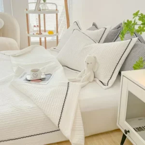 French Style Skin-friendly Summer Blanket Set Elegance Princess Bubble Yarn Quilted Duvet Lightweight Air Conditioning Quilt - Image 3