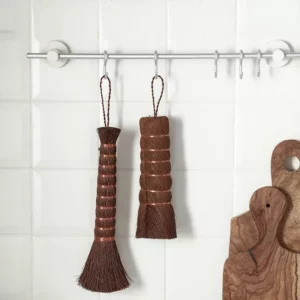 SHIMOYAMA Natural Pot Brush Coconut Brown Long Handle Non-stick Oil Washing Pan Brushs Kitchen Hang Type Wok Dish Cleaning Brush - Image 6