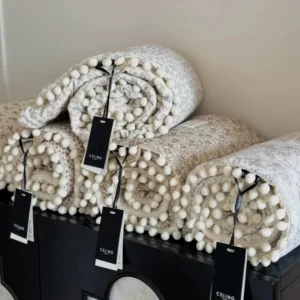 Fleece Blanket Light Luxury Ins Crepe Cotton Multi-functional Small Blanket Office Nap Blanket Shawl Cover Blanket - Image 2