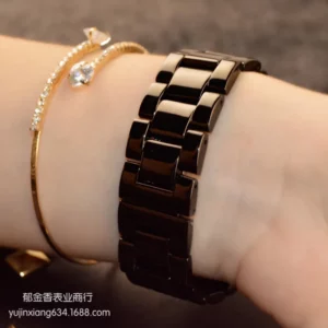 HK Brand Wristwatches Quartz-Watches High-Grade Women's Watches Rose Gold Black Stainless Steel Strap Joker Square Simple Luxury - Image 4