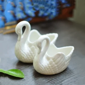 White Ceramic Flower Pot Swan Succulent Plant Pot Candlestick Jewelry Storage Tray Flowerpot White Porcelain Vase Decoration - Image 4