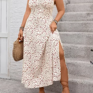 New large-size dress for spring and summer 2025 casual and fresh suspender floral women's skirt - Image 1