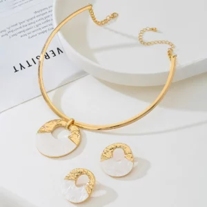 Jewelry Set For Women Girls Geometric Elegant Round Fritillary Pendant Necklace Earrings Ladies Banquet Party Fashion S257 - Image 2